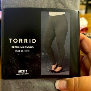 Premium Torrid Full Length Leggings size 3 Brand New